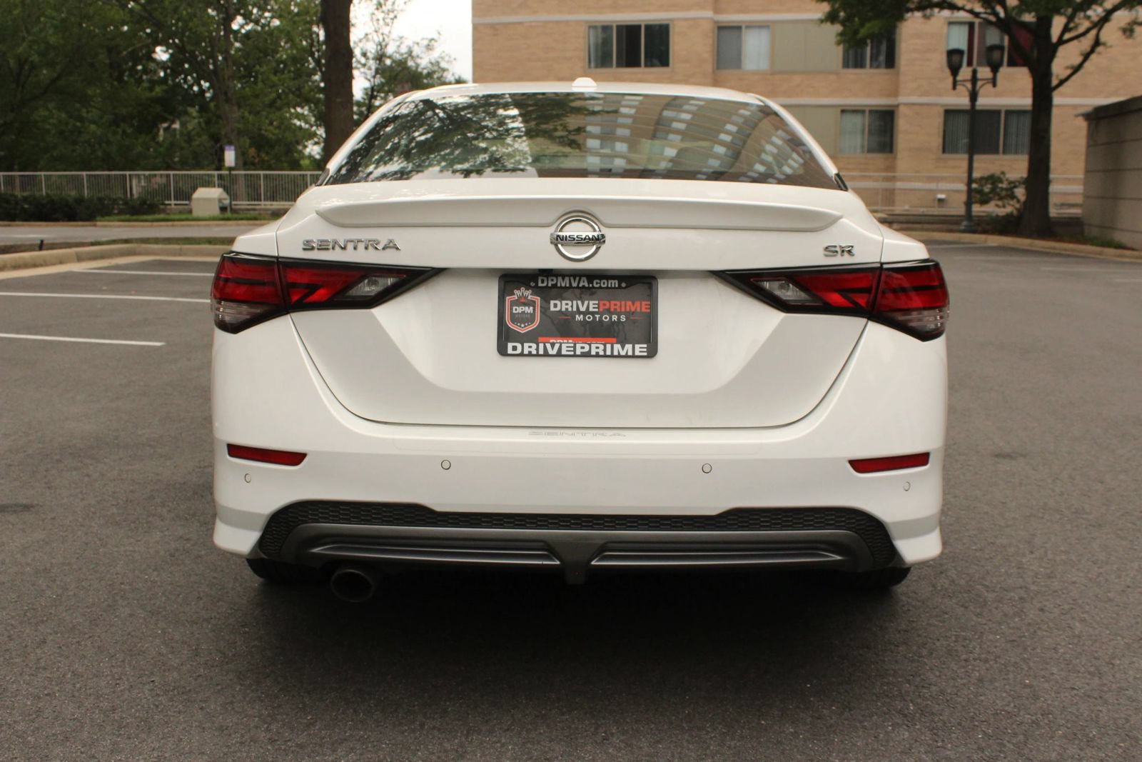 Used 2023 Nissan Sentra SR w/ SR Premium Package FWD image 8