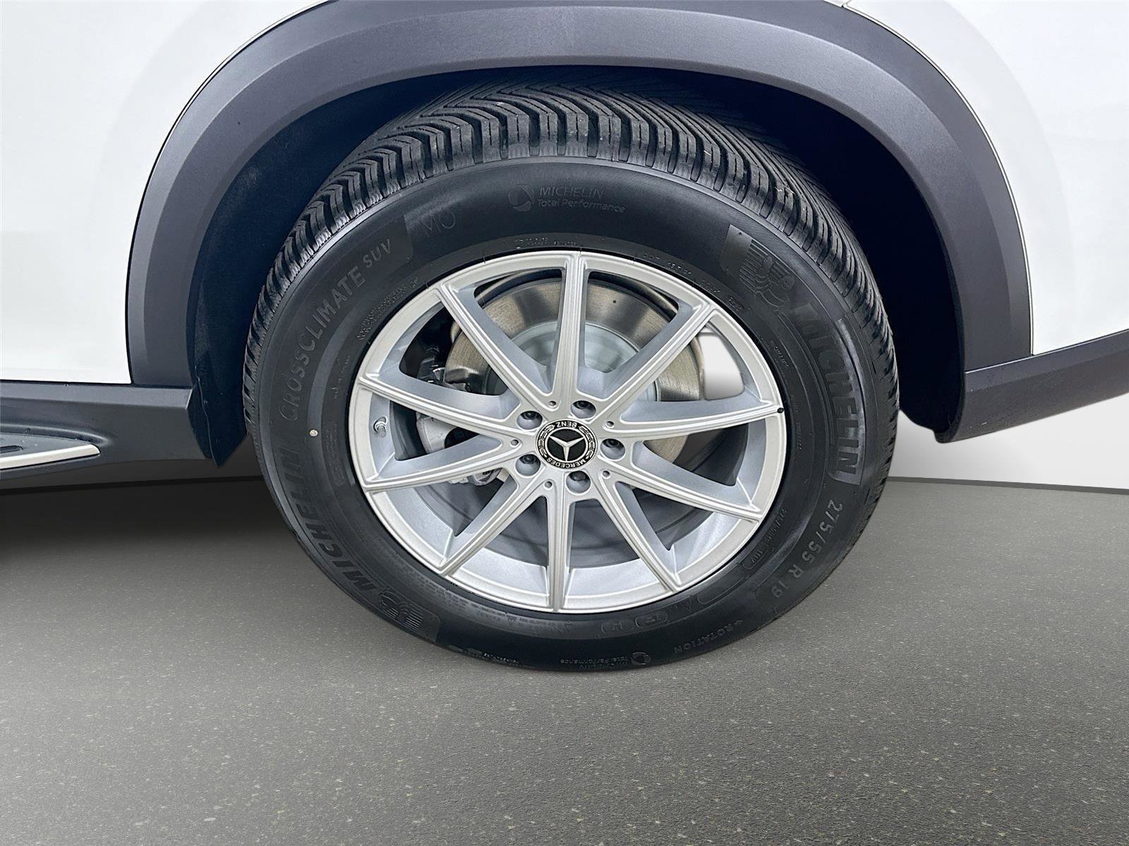 Certified 2026 Mercedes-Benz GLE 350 4MATIC image 41