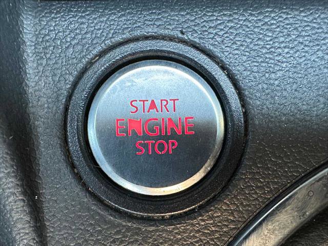 Used 2013 Volkswagen Beetle 2.5 image 32