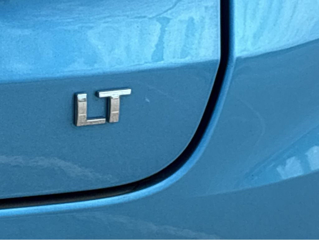 Used 2025 Chevrolet Trax LT FWD image 22