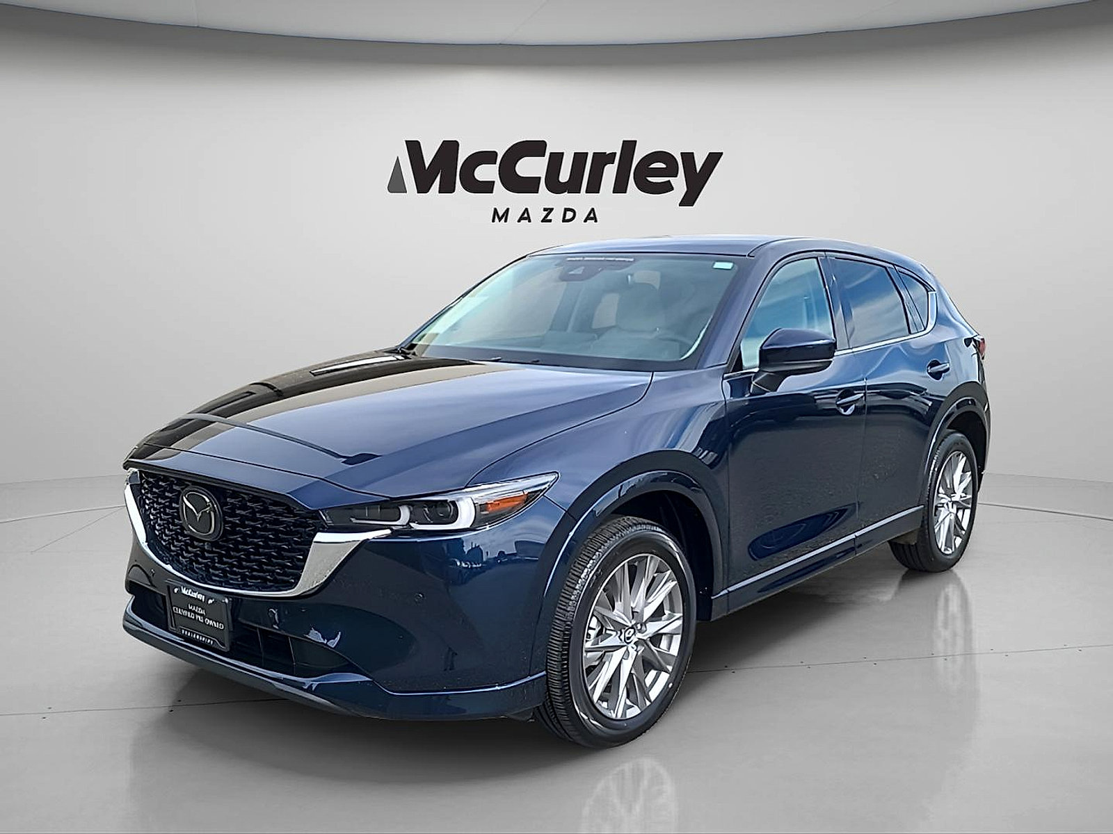 Certified 2025 MAZDA CX-5 AWD 2.5 S w/ Premium Plus Pkg image 3