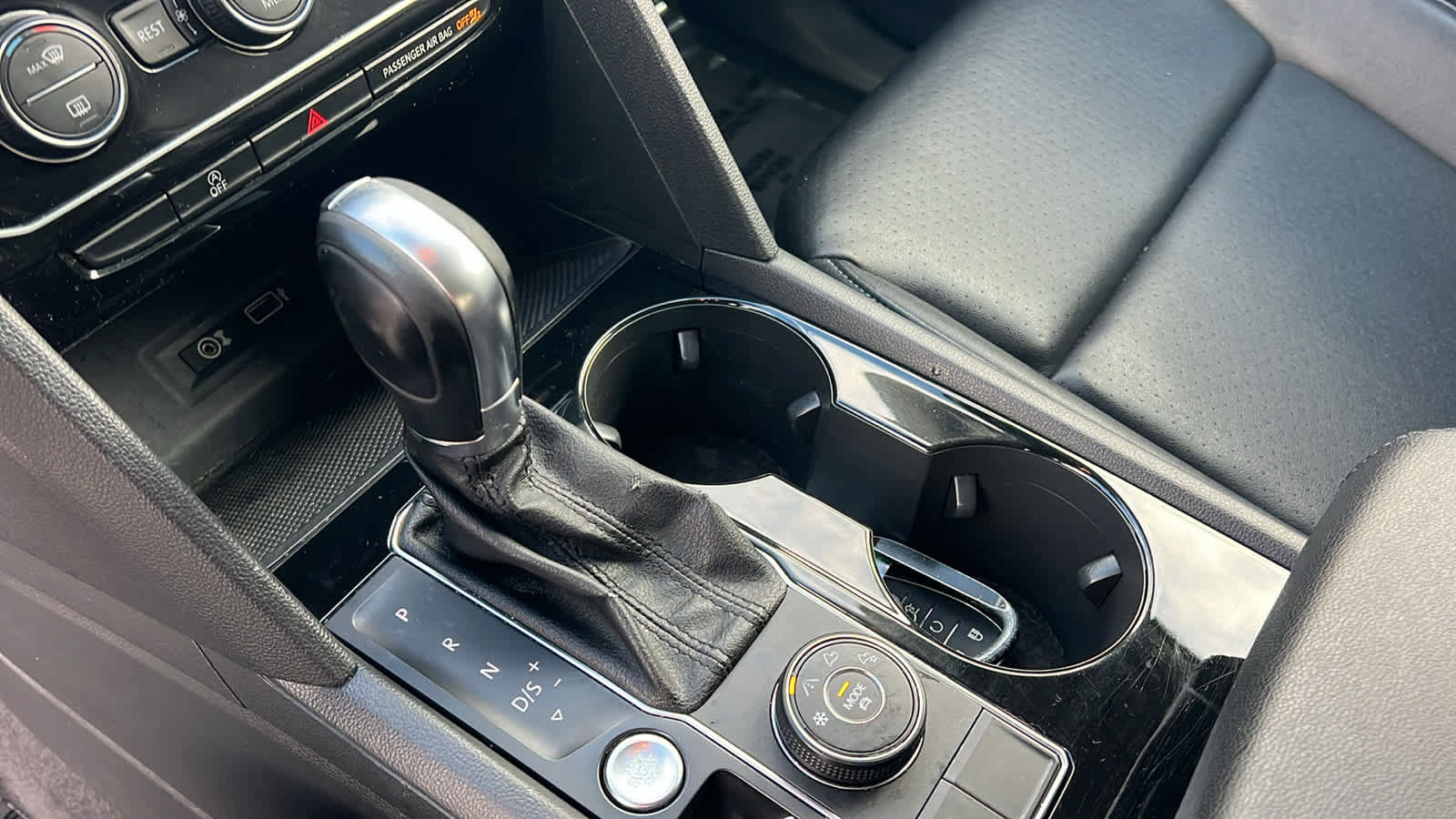 Used 2018 Volkswagen Atlas SEL image 13