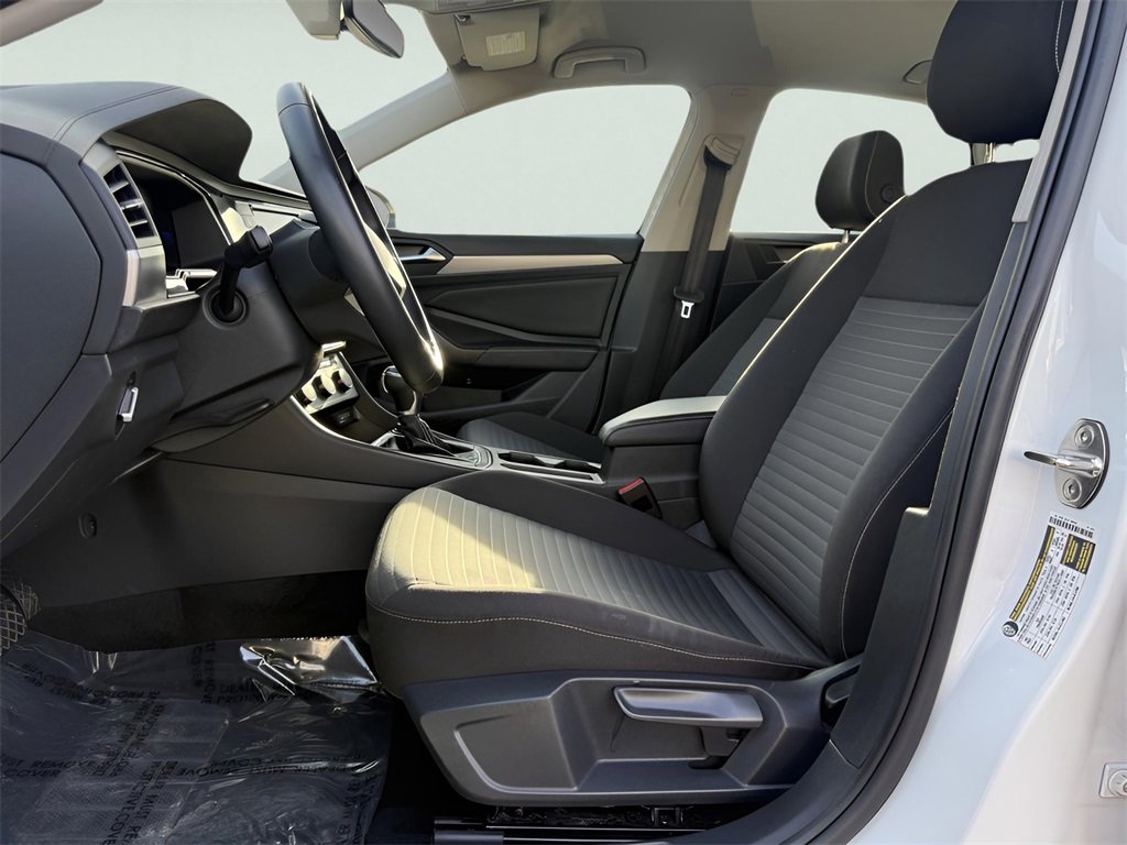 Used 2024 Volkswagen Jetta S image 12