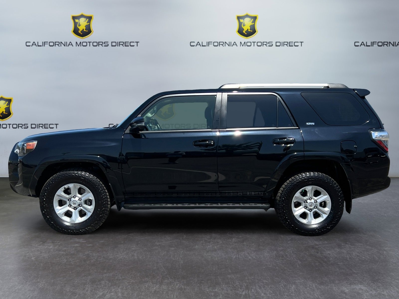 Used 2023 Toyota 4Runner SR5 Premium image 2