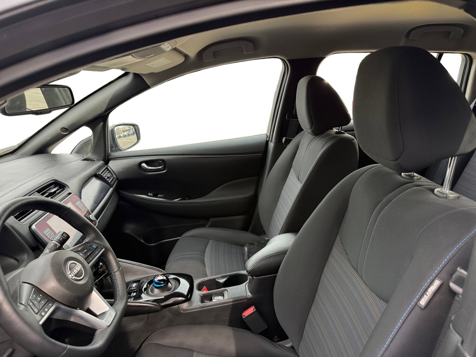 Used 2025 Nissan Leaf SV Plus image 10