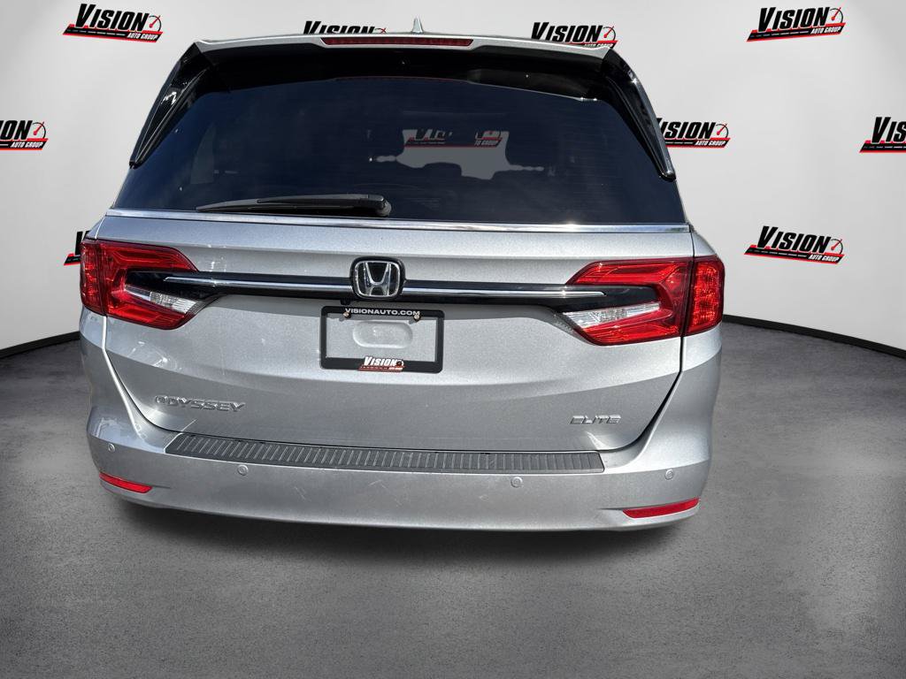 Used 2024 Honda Odyssey Elite image 6