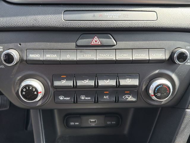 Certified 2022 Kia Sportage LX image 18