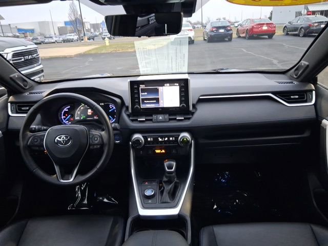 Used 2020 Toyota RAV4 XSE image 14