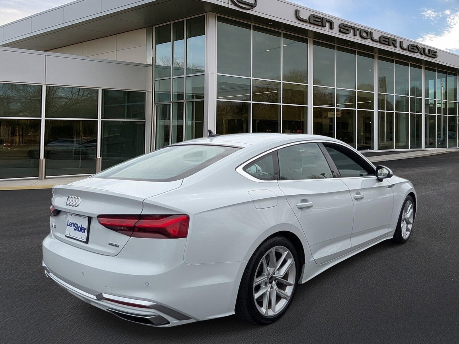 Used 2024 Audi A5 2.0T Premium Plus image 3