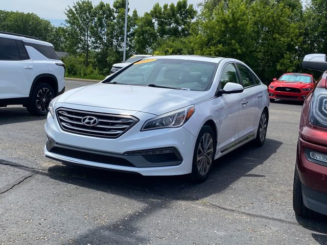 Used 2017 Hyundai Sonata Sport w/ Value Edition Package 02