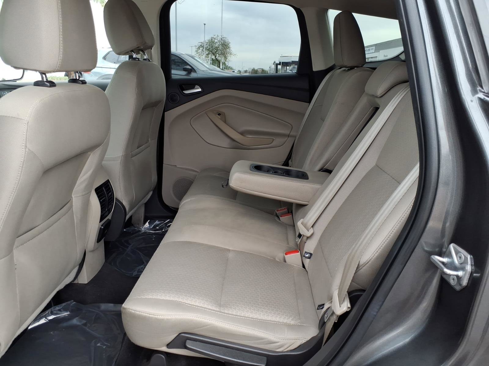 Used 2017 Ford Escape SE w/ Equipment Group 201A image 23