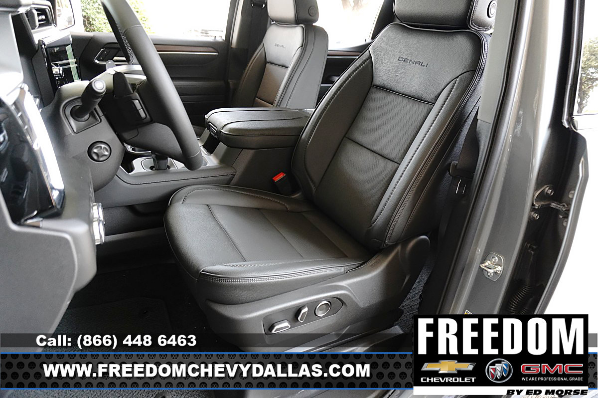 New 2026 GMC Sierra 1500 Denali w/ Denali Reserve Package AWD/4WD image 13