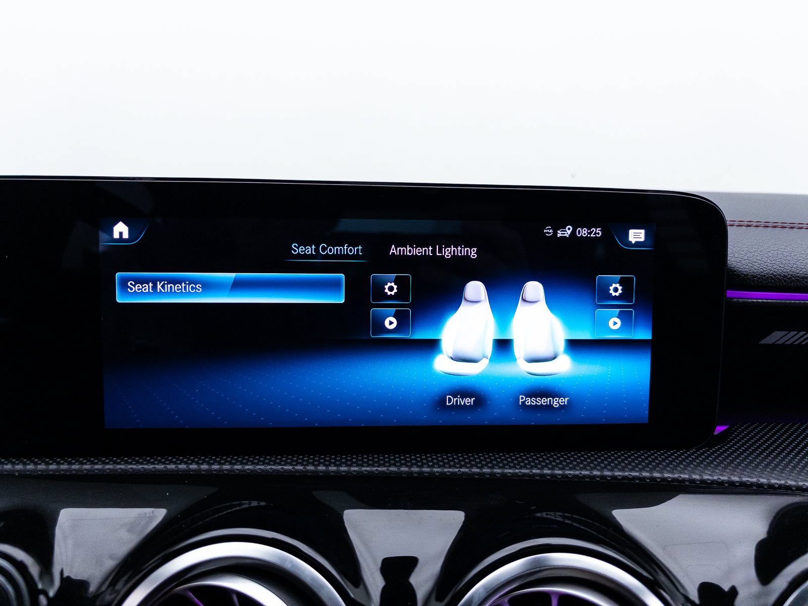 Used 2021 Mercedes-Benz CLA 35 AMG 4MATIC image 13