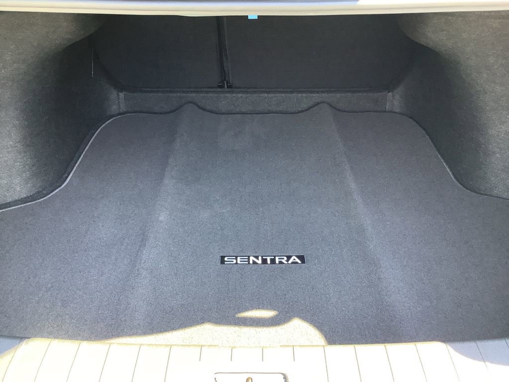 New 2026 Nissan Sentra SR w/ SR Premium Package FWD image 14
