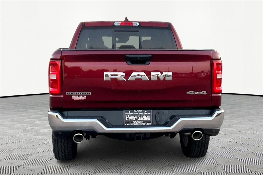 New 2026 RAM 1500 4x4 Crew Cab image 4