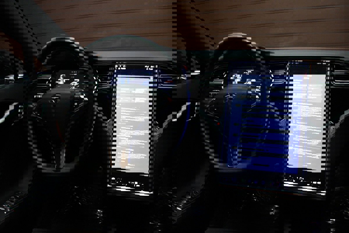 Used 2018 Tesla Model S 75D image 40