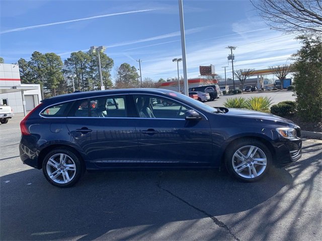 Used 2015 Volvo V60 T5 Premier w/ Convenience Package image 9