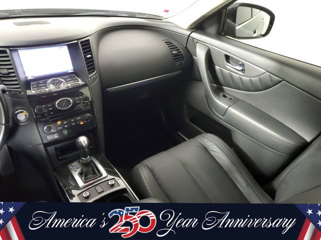 Used 2017 INFINITI QX70 2WD w/ Premium Package image 17