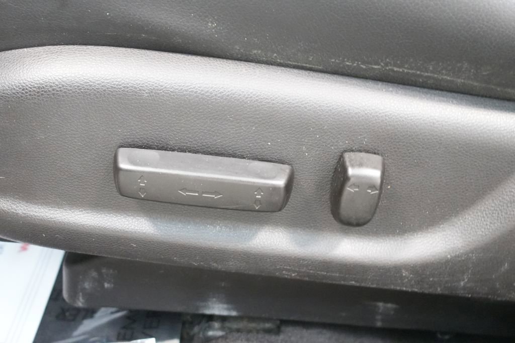 Used 2013 Acura TSX Sport Wagon image 17