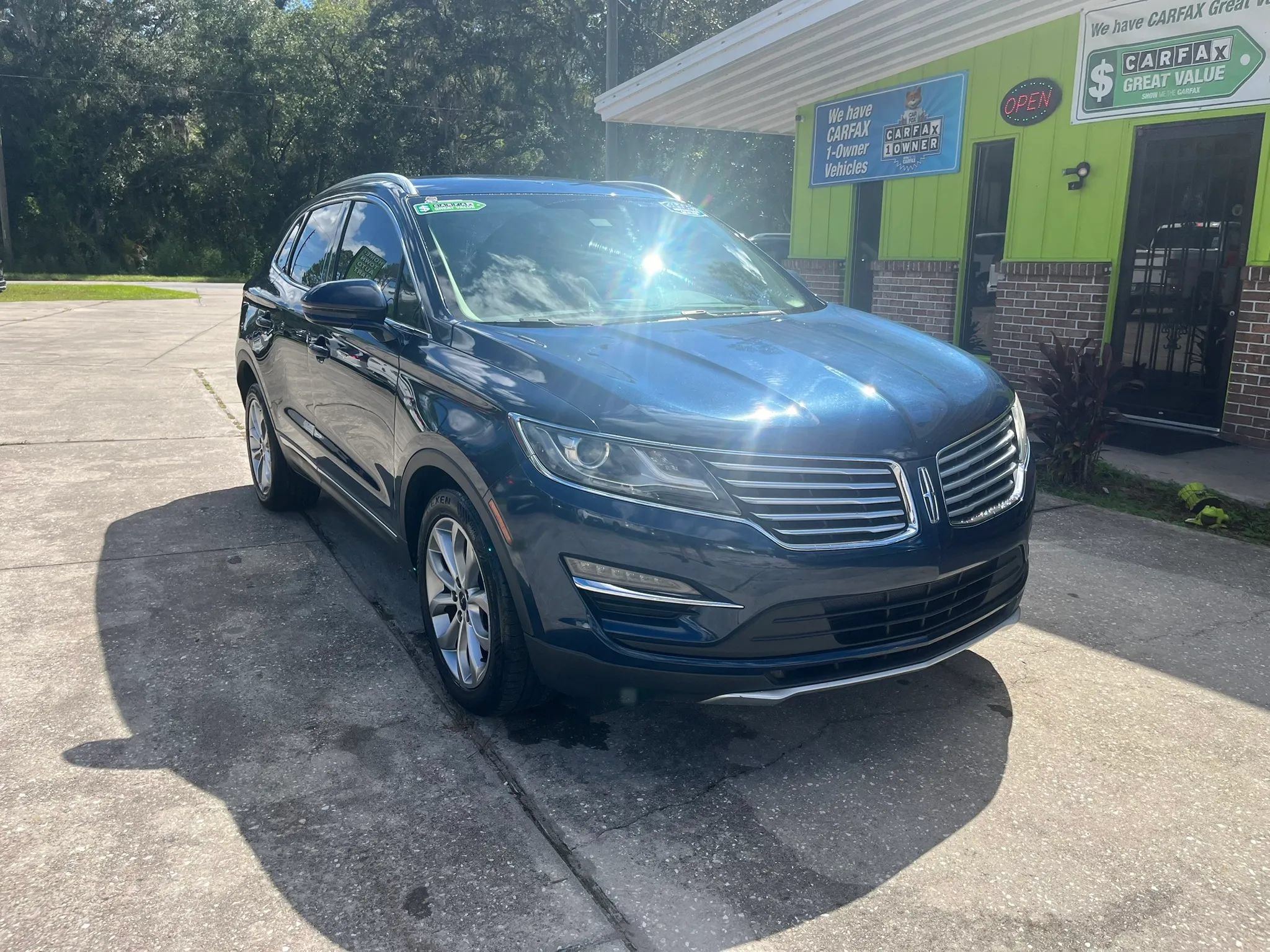 Used 2015 Lincoln MKC FWD w/ Equipment Group 101A Select image 1