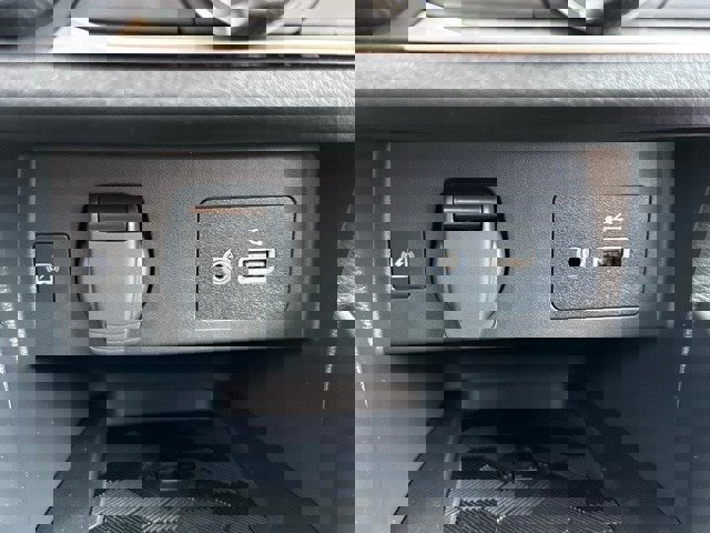 New 2025 Nissan Versa SV w/ Trunk Package image 26