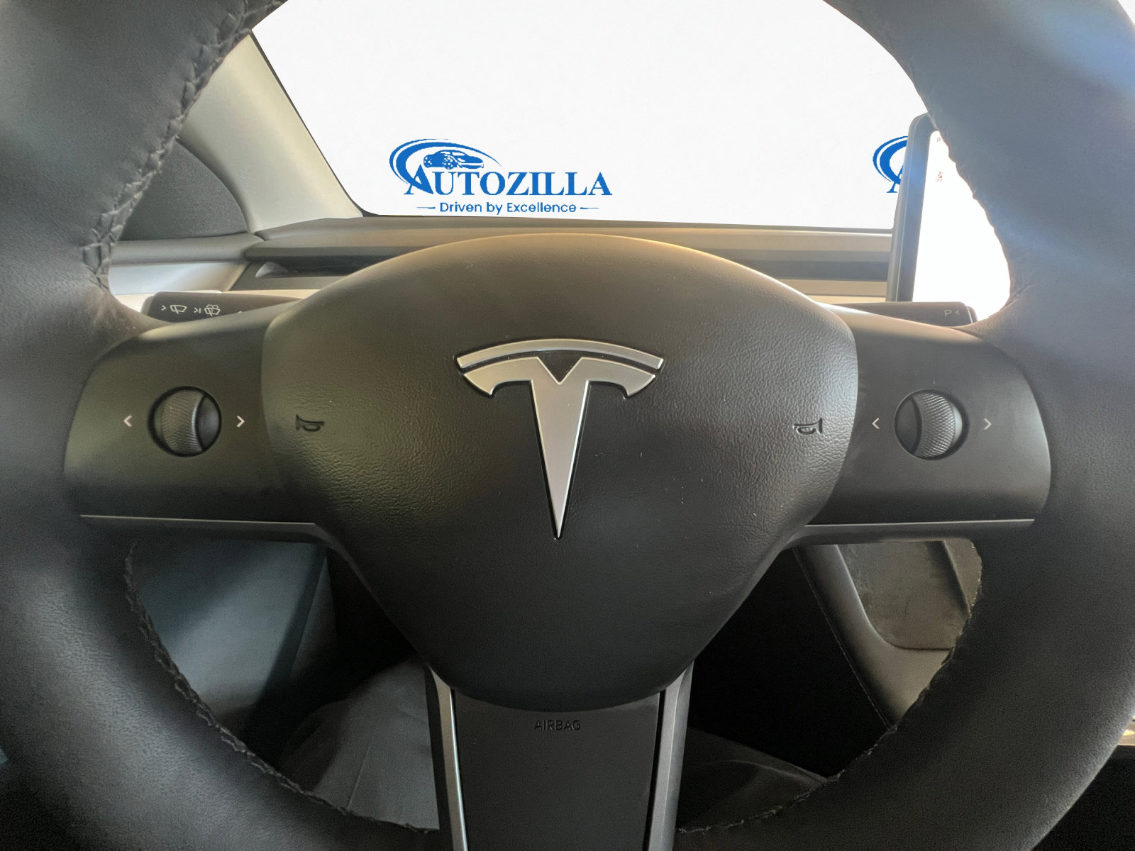 Used 2022 Tesla Model Y Performance image 15
