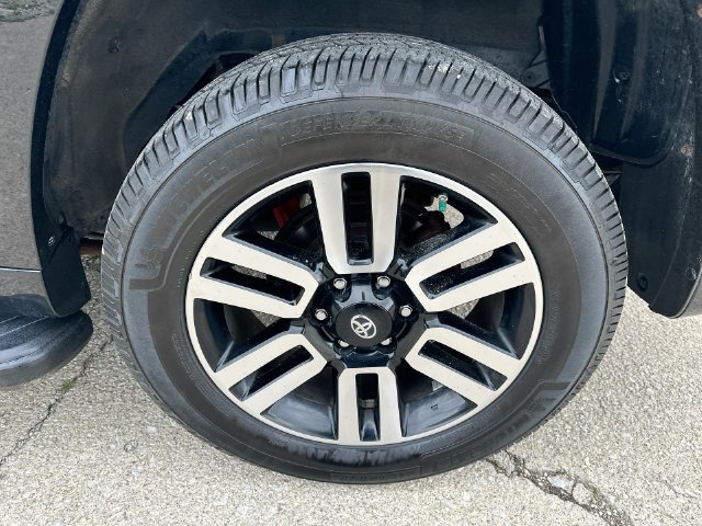 Used 2014 Toyota 4Runner Limited AWD/4WD image 57