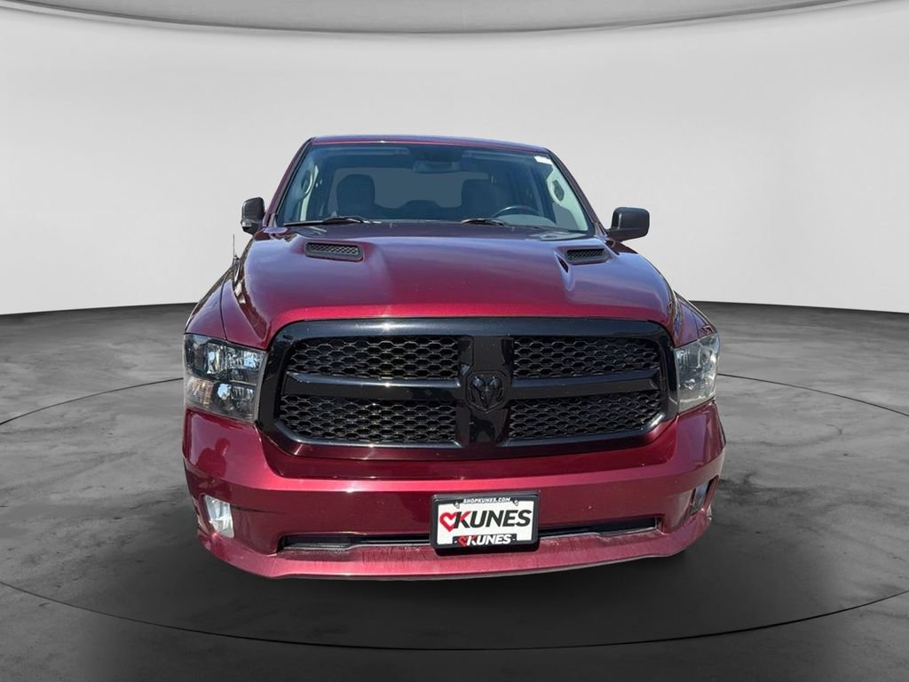 Used 2019 RAM 1500 Express w/ Wheel & Sound Group AWD/4WD image 4