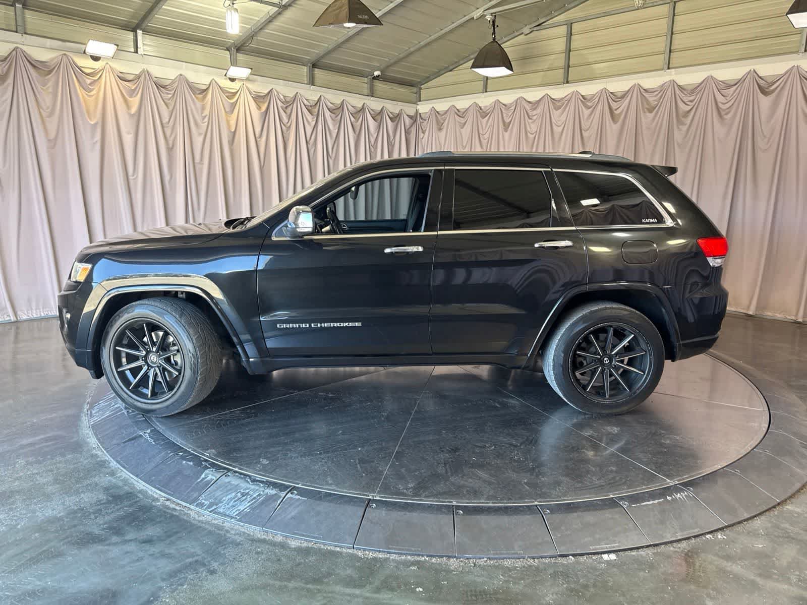 Used 2016 Jeep Grand Cherokee Overland RWD image 7