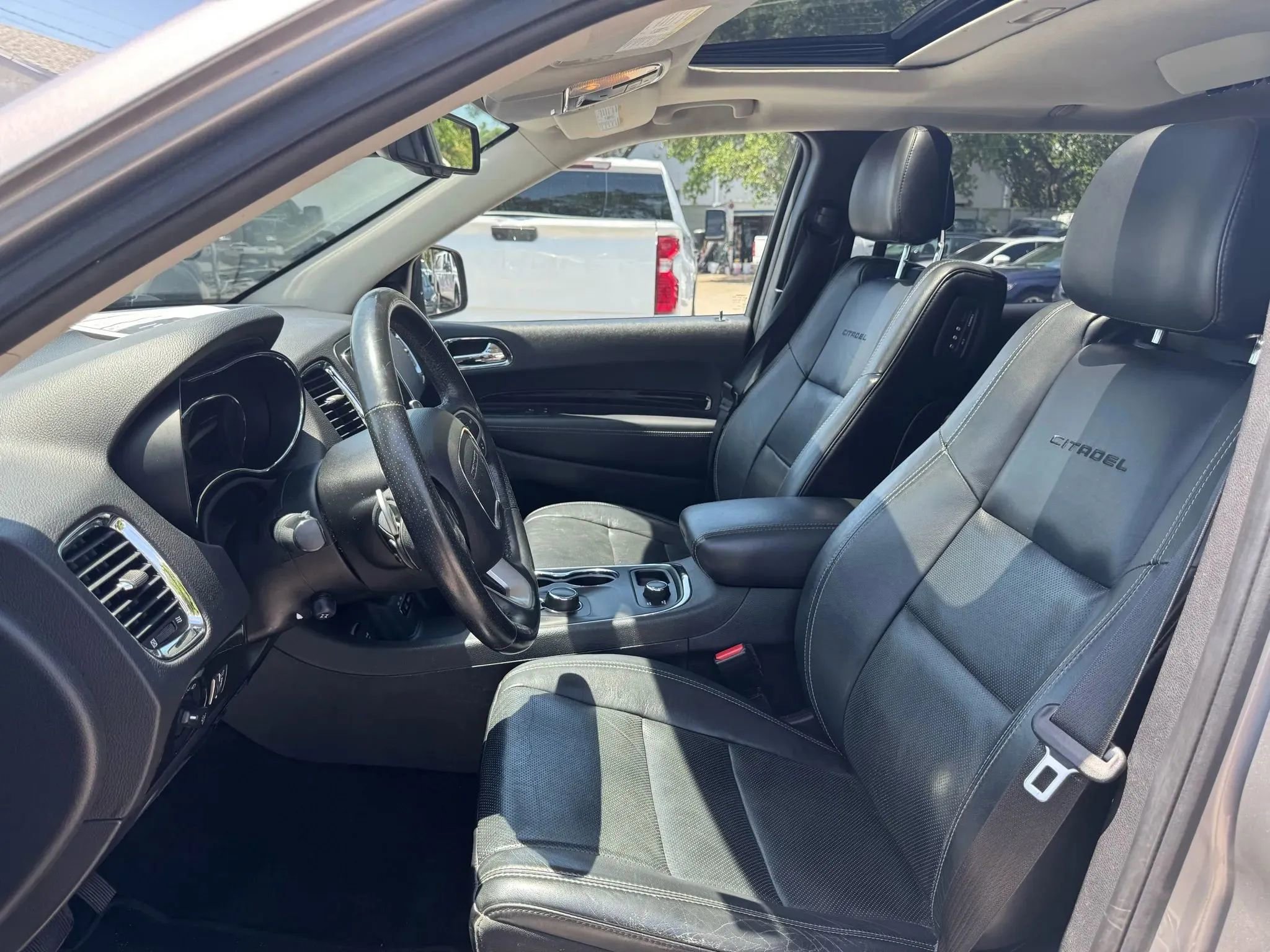 Used 2015 Dodge Durango Citadel w/ Technology Group image 10