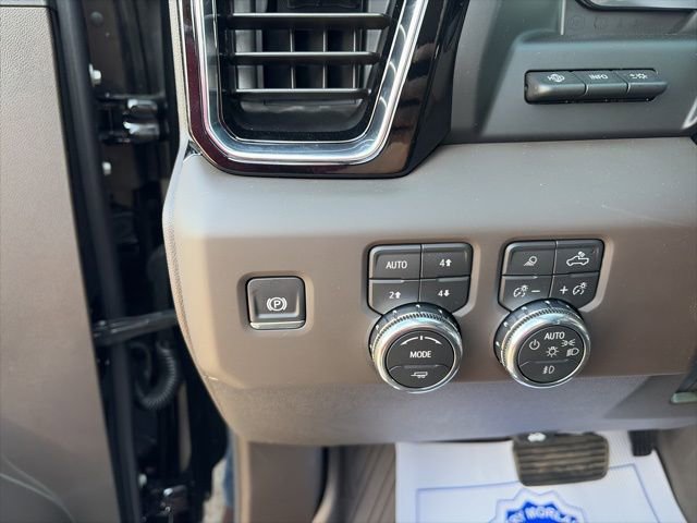 New 2026 GMC Sierra 2500 Denali w/ Denali Reserve Package image 19