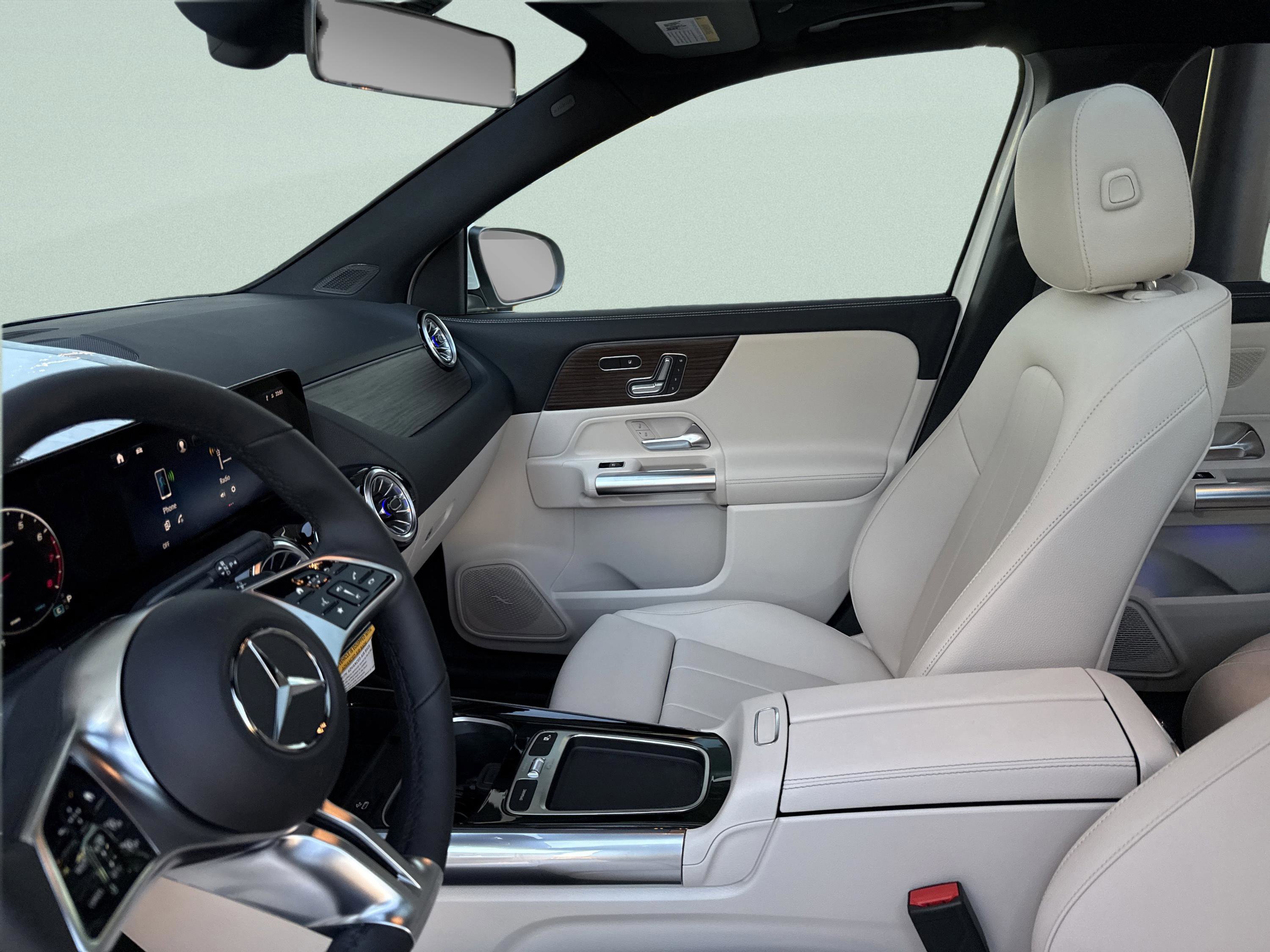 New 2026 Mercedes-Benz GLA 250 image 25