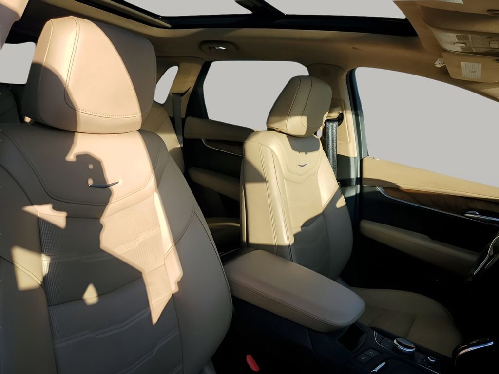 Used 2020 Cadillac XT5 Premium Luxury w/ Platinum Package image 14