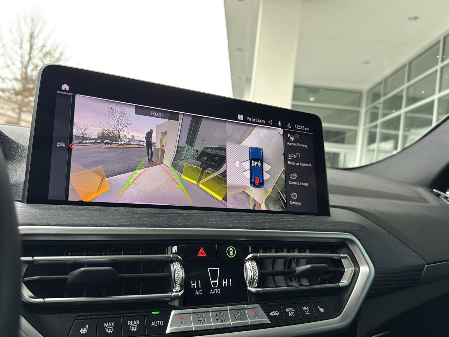 Certified 2023 BMW X4 xDrive30i w/ Premium Package image 21