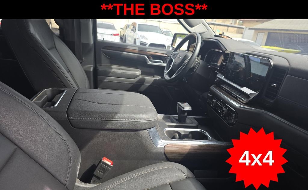 Used 2023 Chevrolet Silverado 1500 LT Trail Boss w/ LT Trail Boss Premium Package image 12