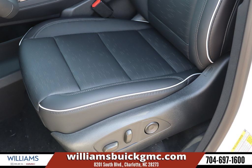 New 2026 Buick Enclave Sport Touring w/ Power Package FWD image 11