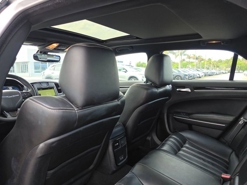 Used 2023 Chrysler 300 S RWD image 22