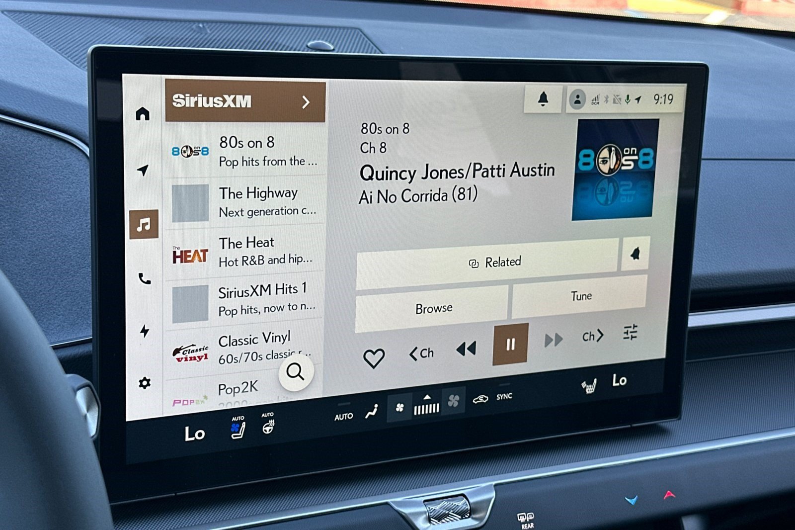 New 2026 Lexus ES 350e w/ Convenience Package FWD image 20