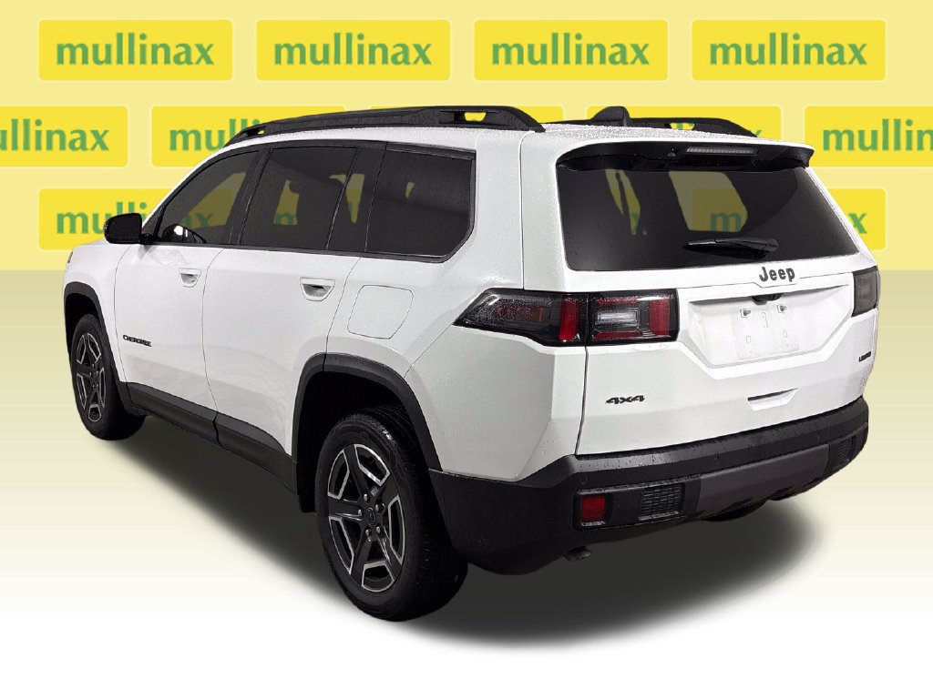 Used 2026 Jeep Cherokee Limited AWD/4WD image 9