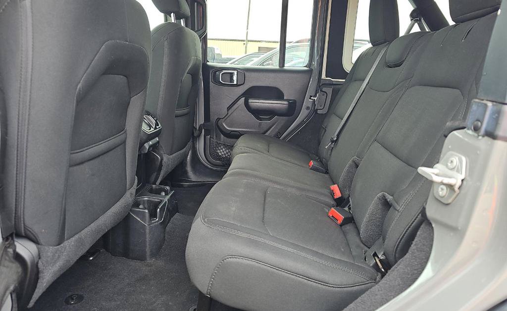 Used 2021 Jeep Wrangler Unlimited Sport AWD/4WD image 16