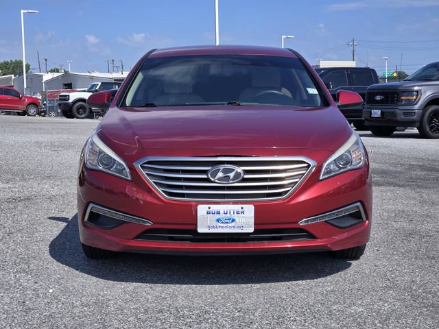 Used 2015 Hyundai Sonata SE FWD image 2