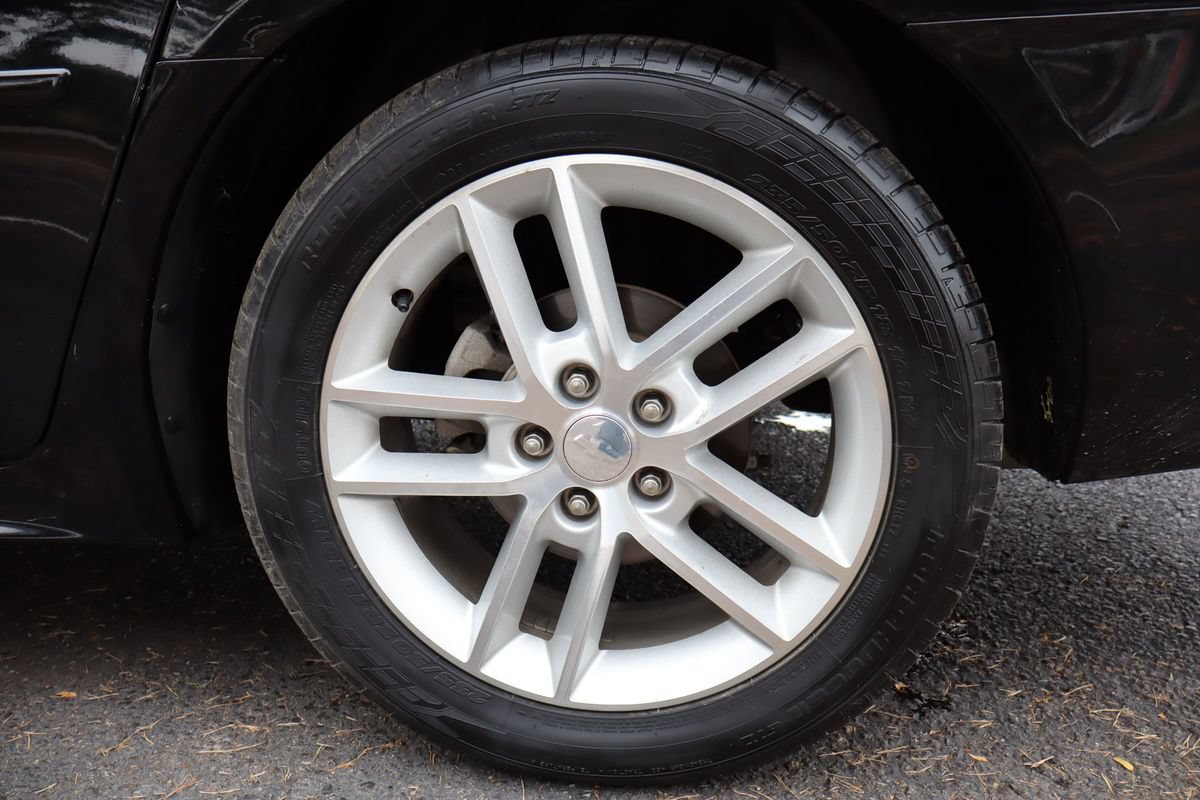 Used 2013 Chevrolet Impala LTZ FWD image 41