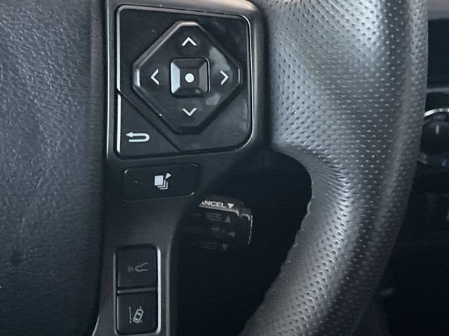 Used 2023 Toyota Tacoma TRD Off-Road w/ Black Out Package (TMS) AWD/4WD image 12