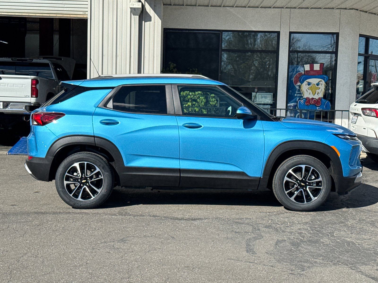 New 2026 Chevrolet TrailBlazer LT image 2