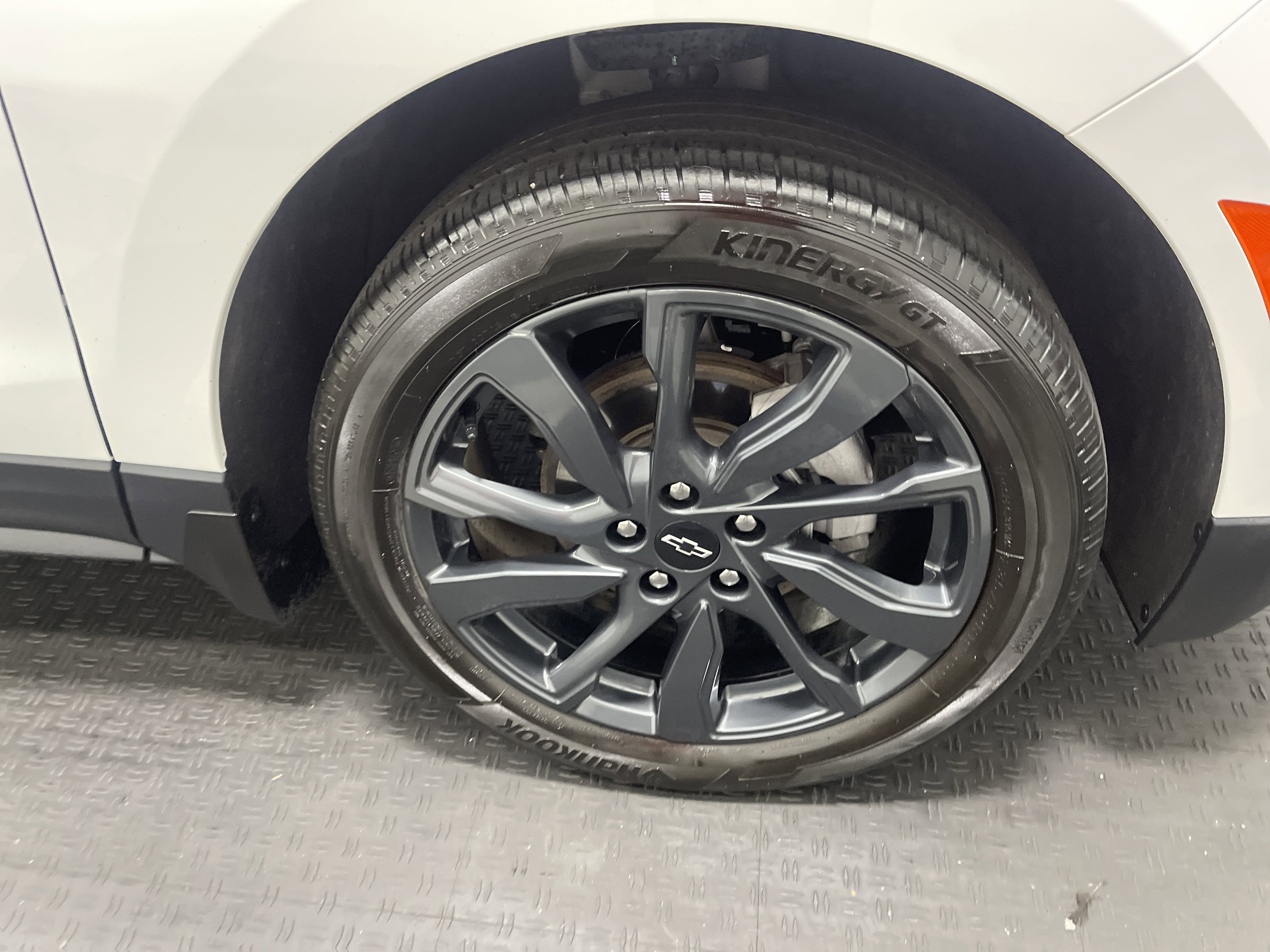 Used 2022 Chevrolet Equinox RS w/ RS Leather Package FWD image 28