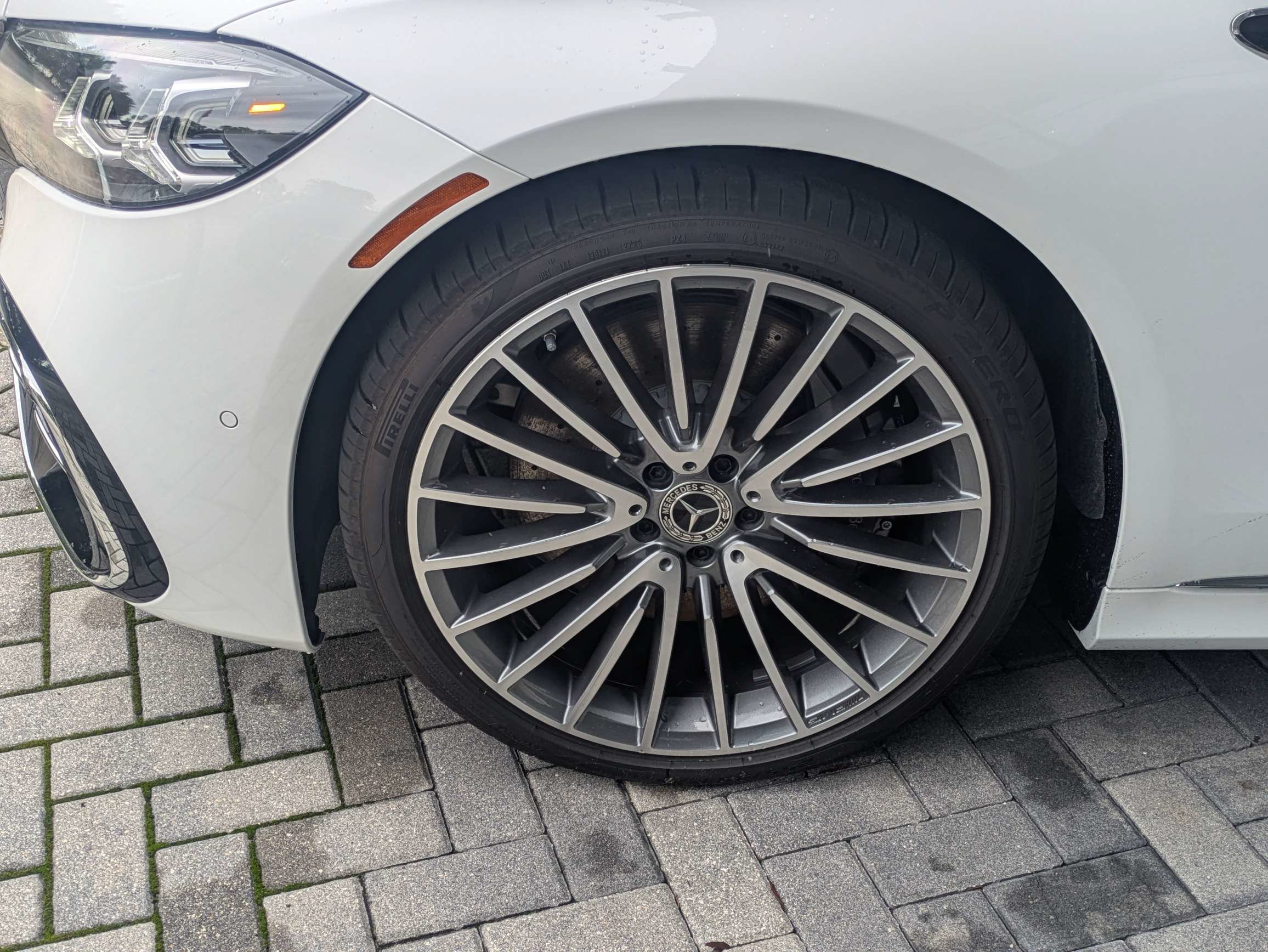 New 2027 Mercedes-Benz S 580 4MATIC Sedan image 10