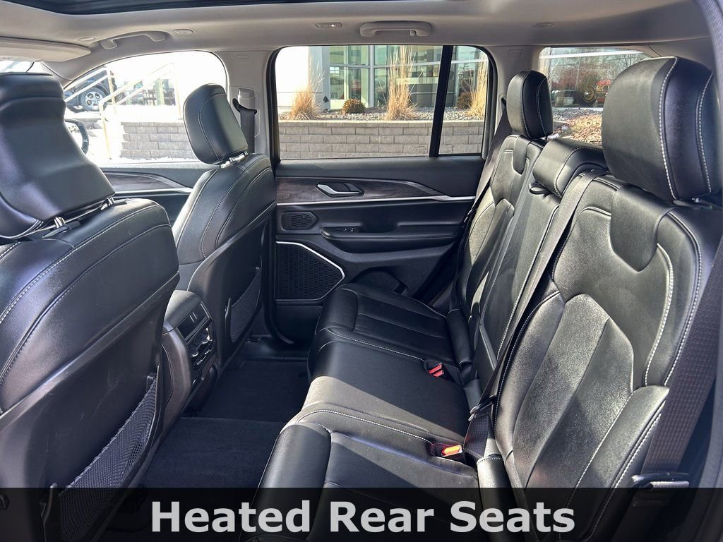 Used 2022 Jeep Grand Cherokee Limited image 12