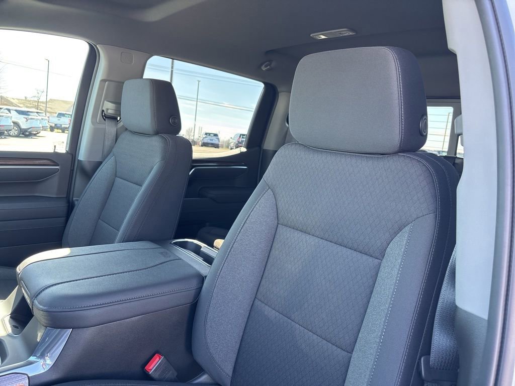 New 2026 Chevrolet Silverado 1500 LT image 13