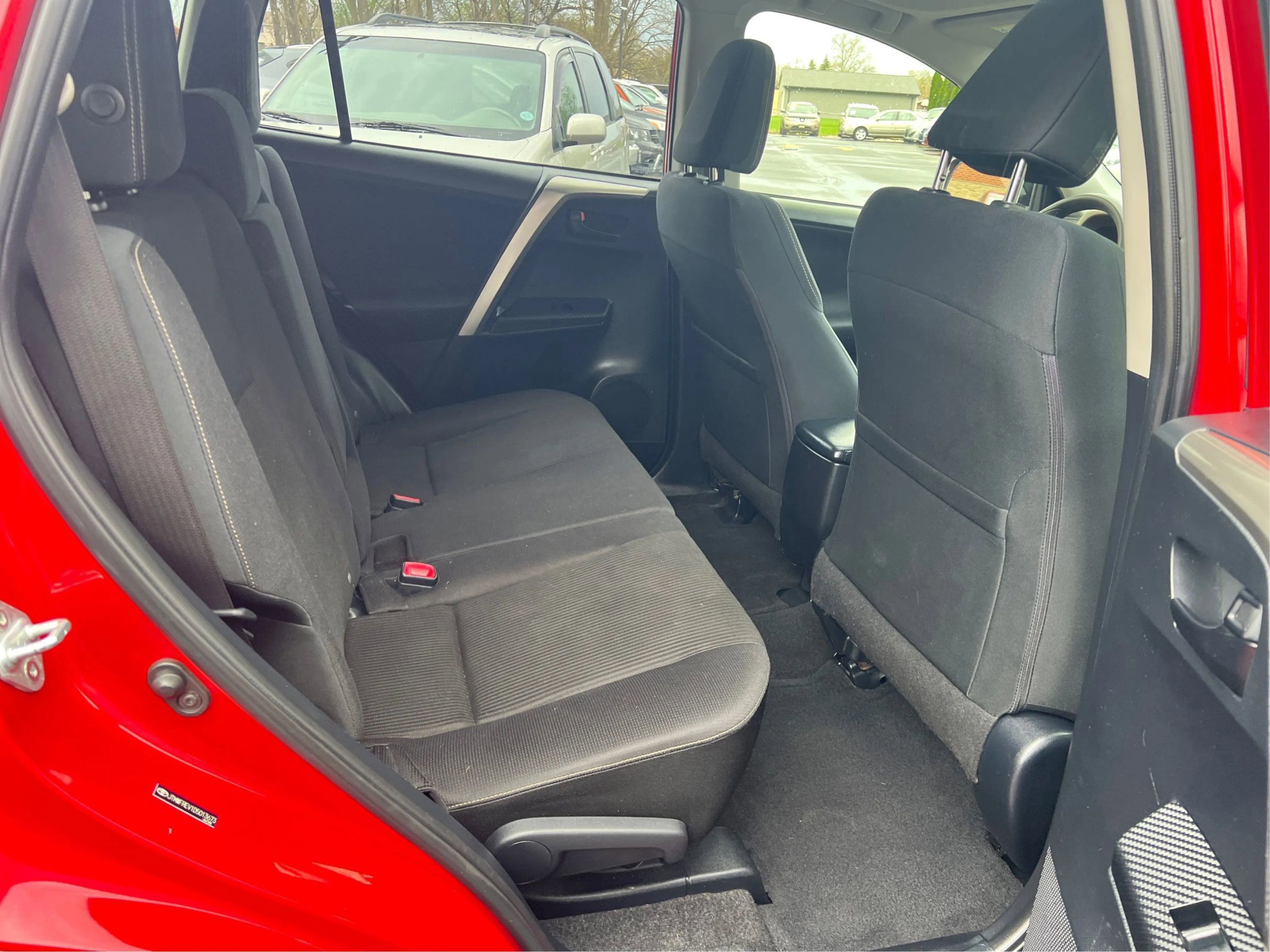 Used 2013 Toyota RAV4 XLE FWD image 26