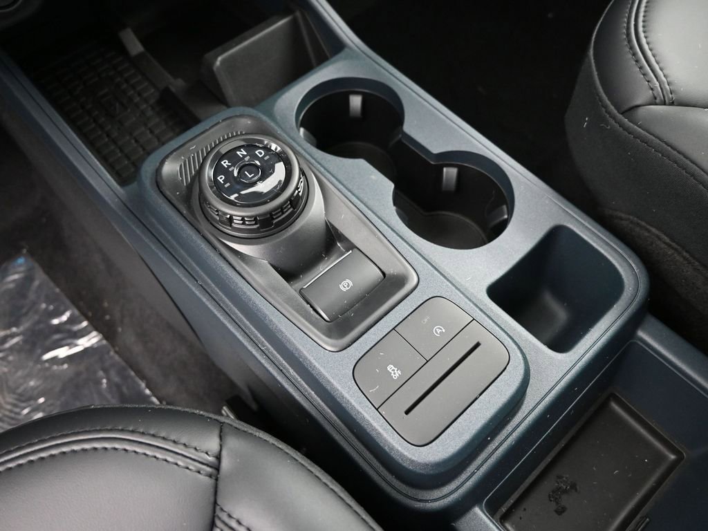 New 2025 Ford Maverick Lariat w/ Black Appearance Package image 23